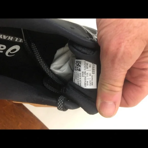 ASICS Gel-Kayano 27 Men’s Black running shoe 10.5 NWT with box - Picture 5 of 5